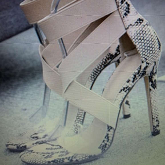 Shoes - Picture 9 of 15